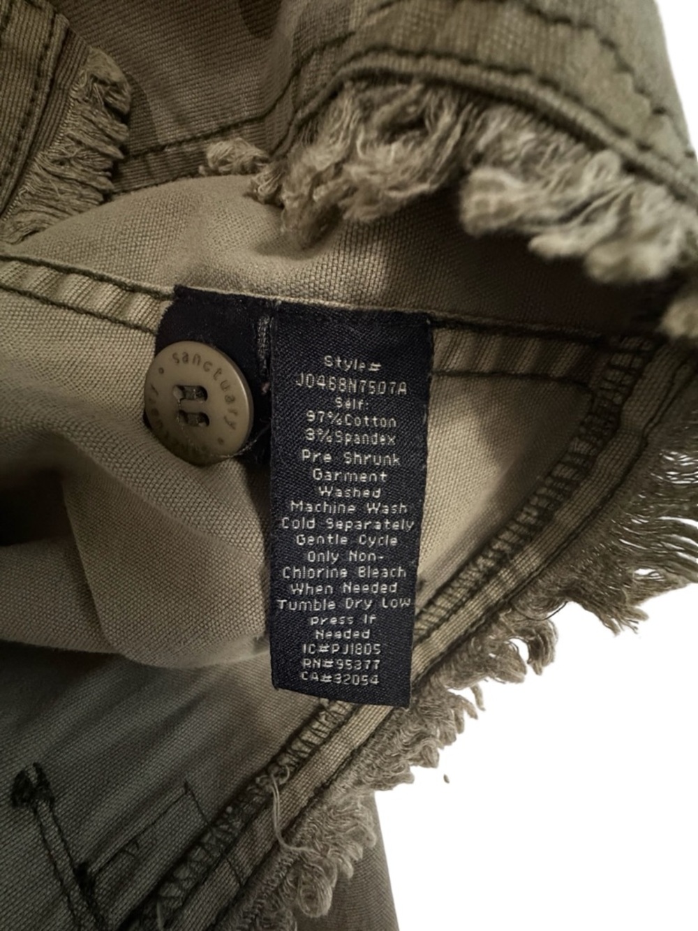 Sanctuary Olive Camo Cropped Utility Jacket with Frayed Hem - Picture 5 of 7